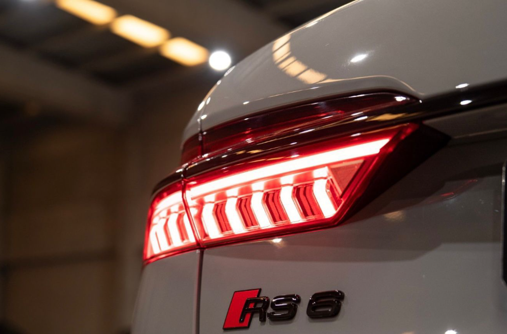 Audi RS6 Performance - imagen 4