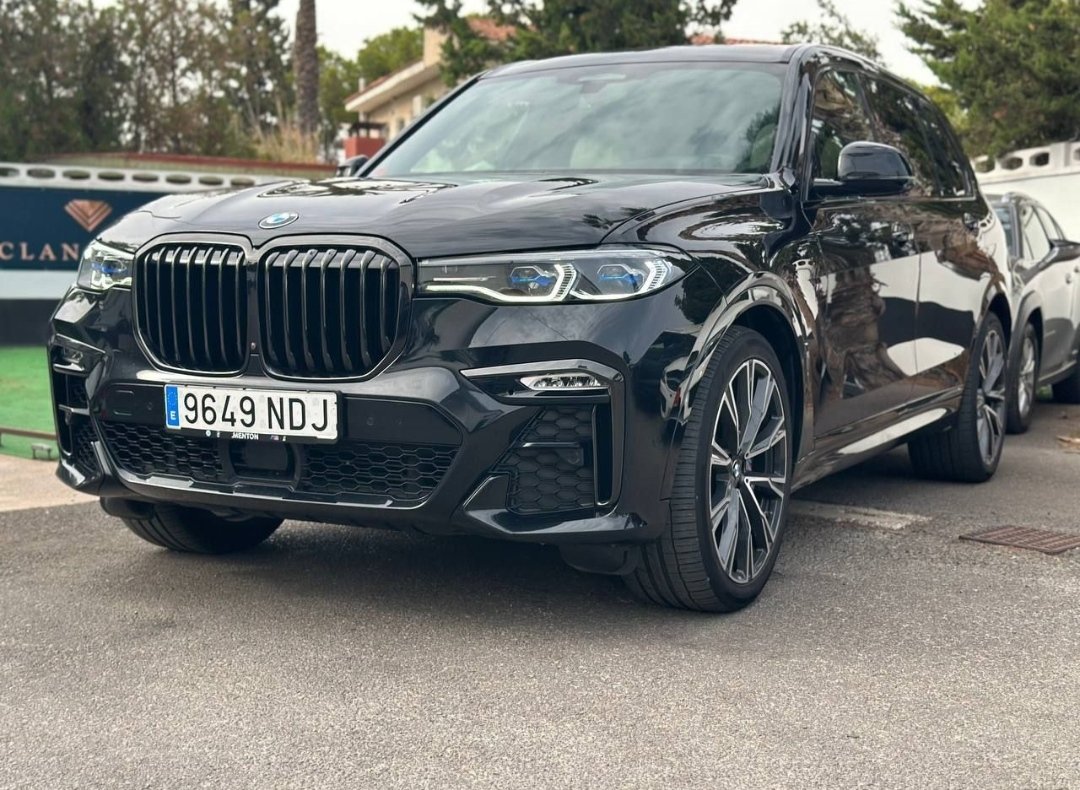 BMW X7 M50i Shadow Edition - imagen 1