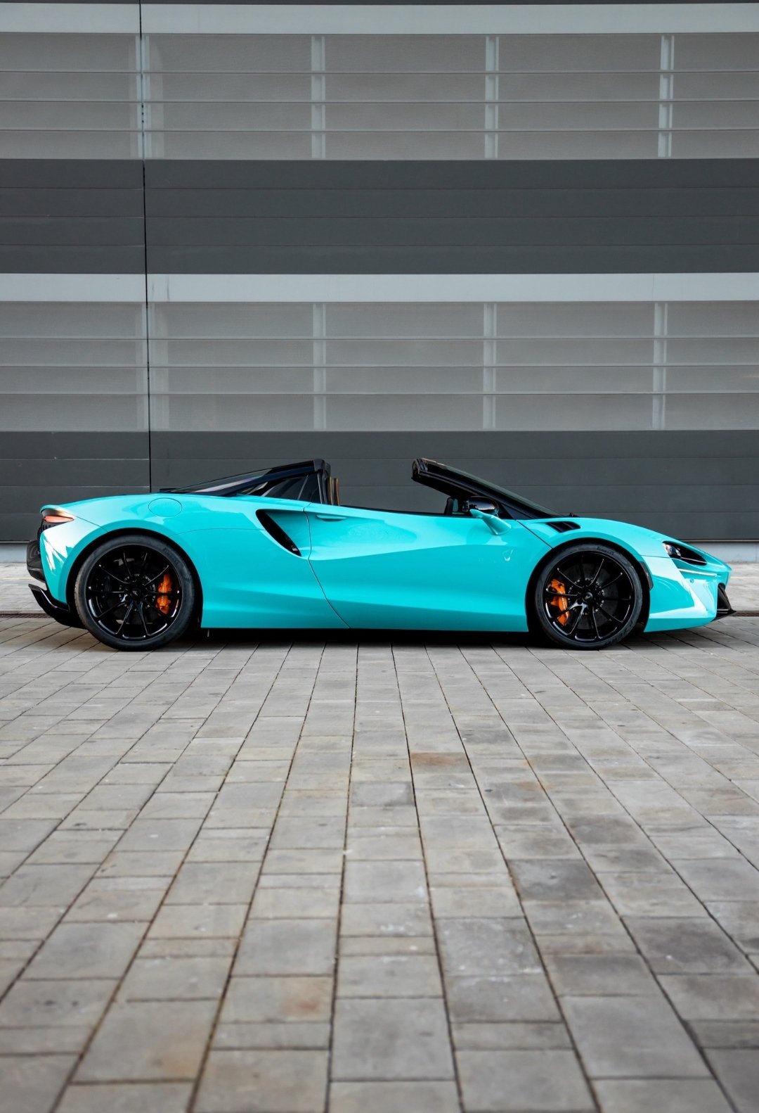 McLaren Artura Spider - imagen 2