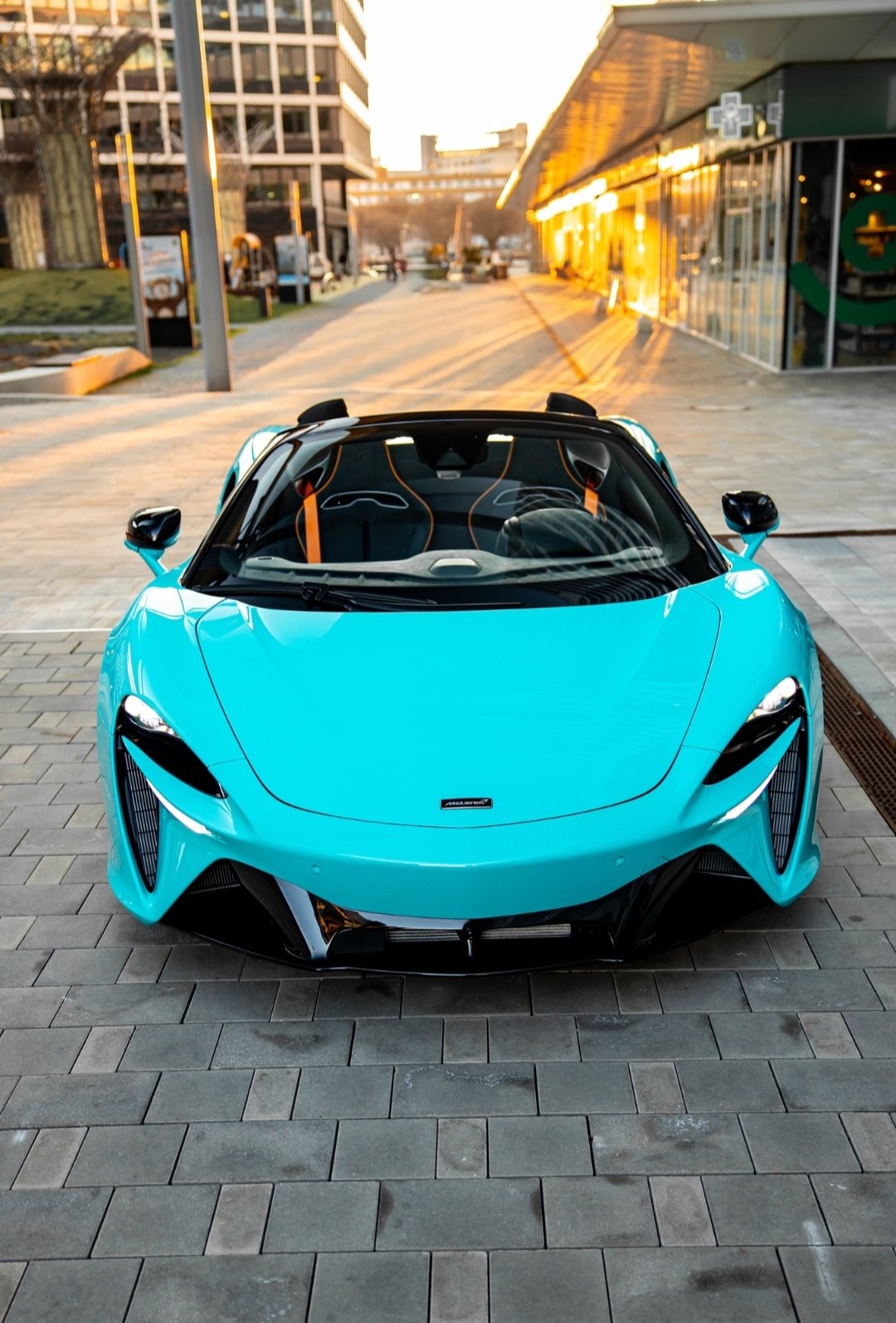 McLaren Artura Spider - imagen 1