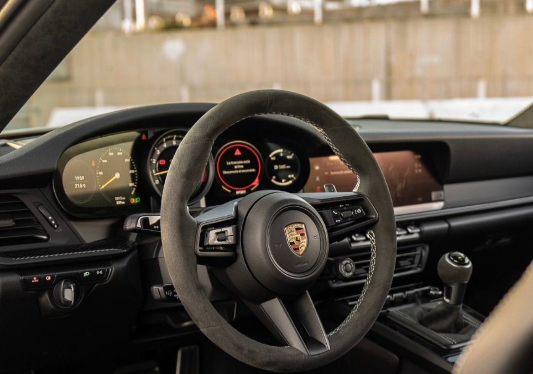 Porsche 911 GT3 992 - imagen 4