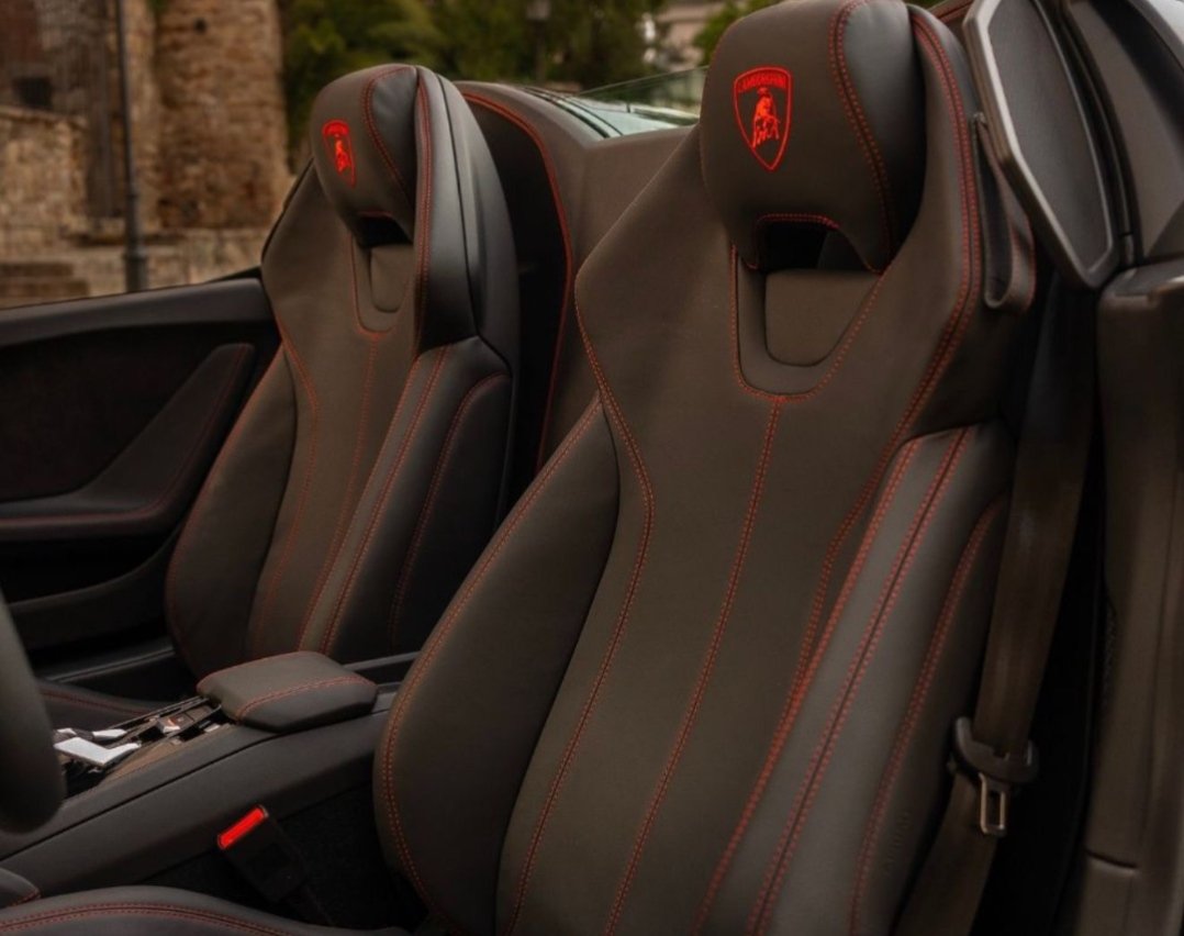 Lamborghini Huracán EVO Spyder Black Edition - imagen 4