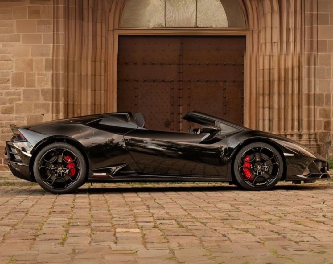 Lamborghini Huracán EVO Spyder Black Edition - imagen 1