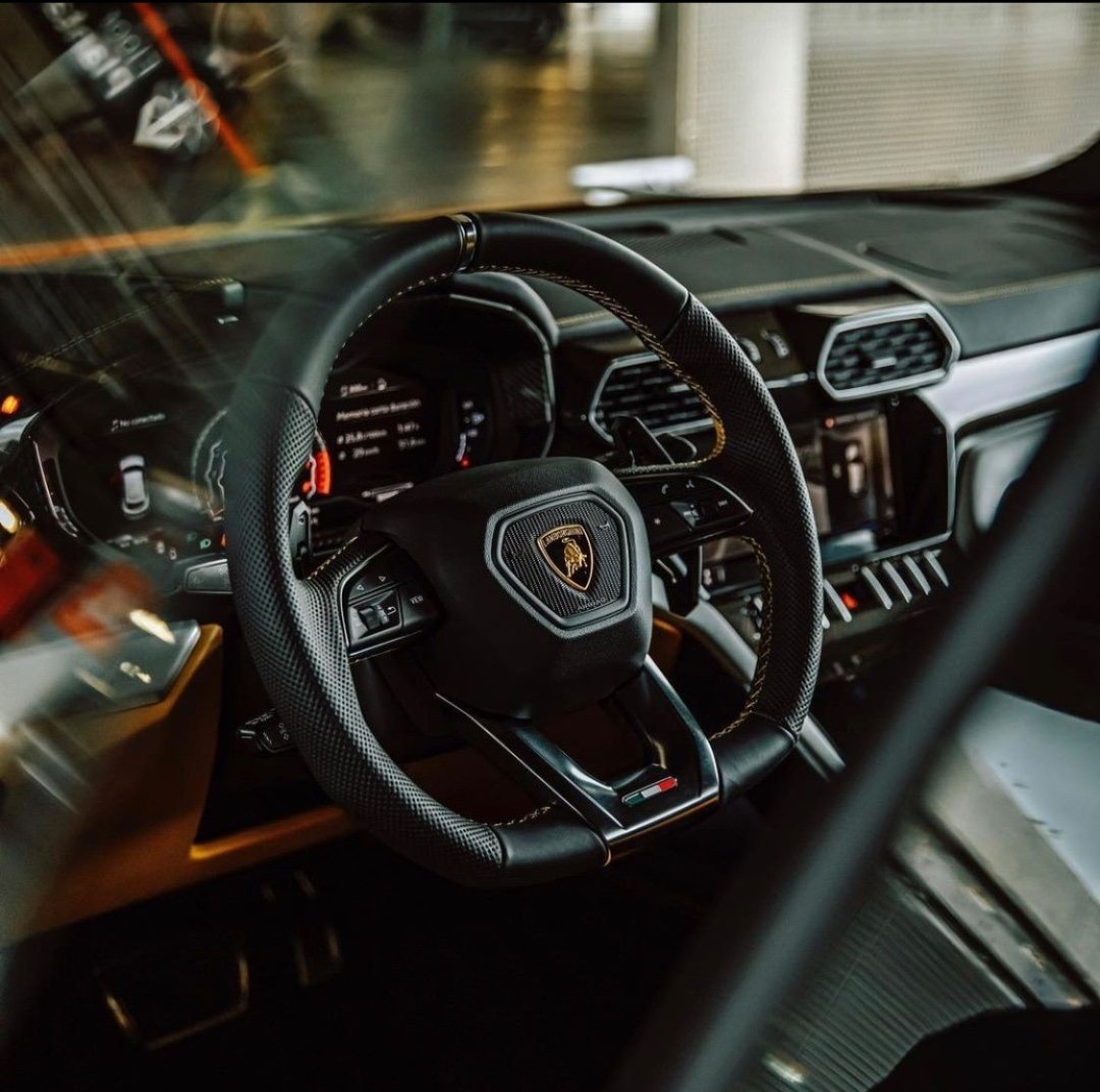 Lamborghini Urus - imagen 4