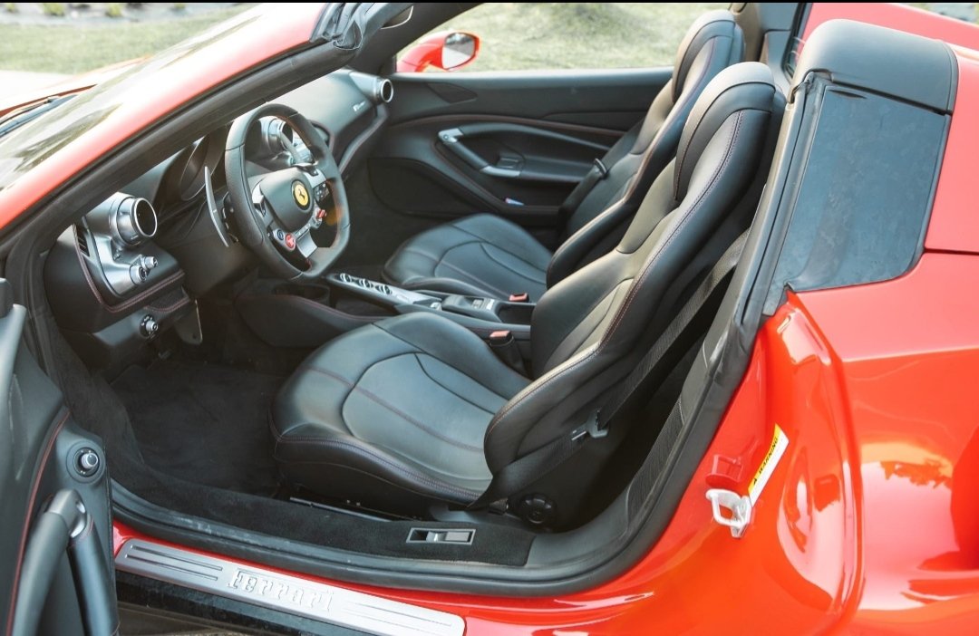 Ferrari F8 Spider - imagen 7