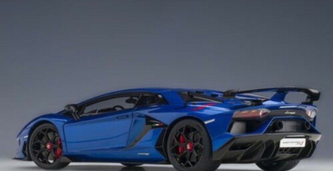 Lamborghini Aventador SVJ - imagen 2