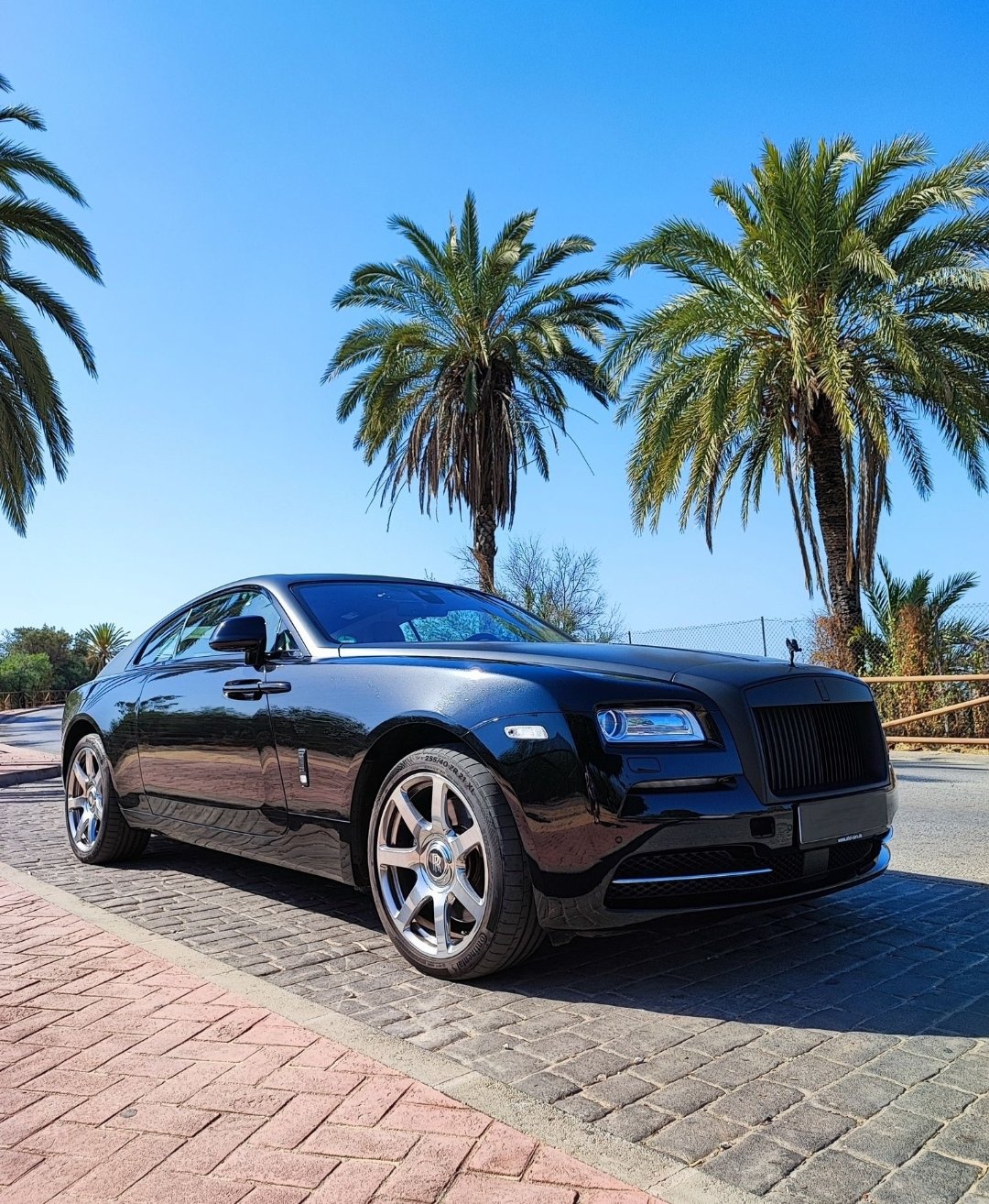 Rolls-Royce Wraith V12 - imagen 1