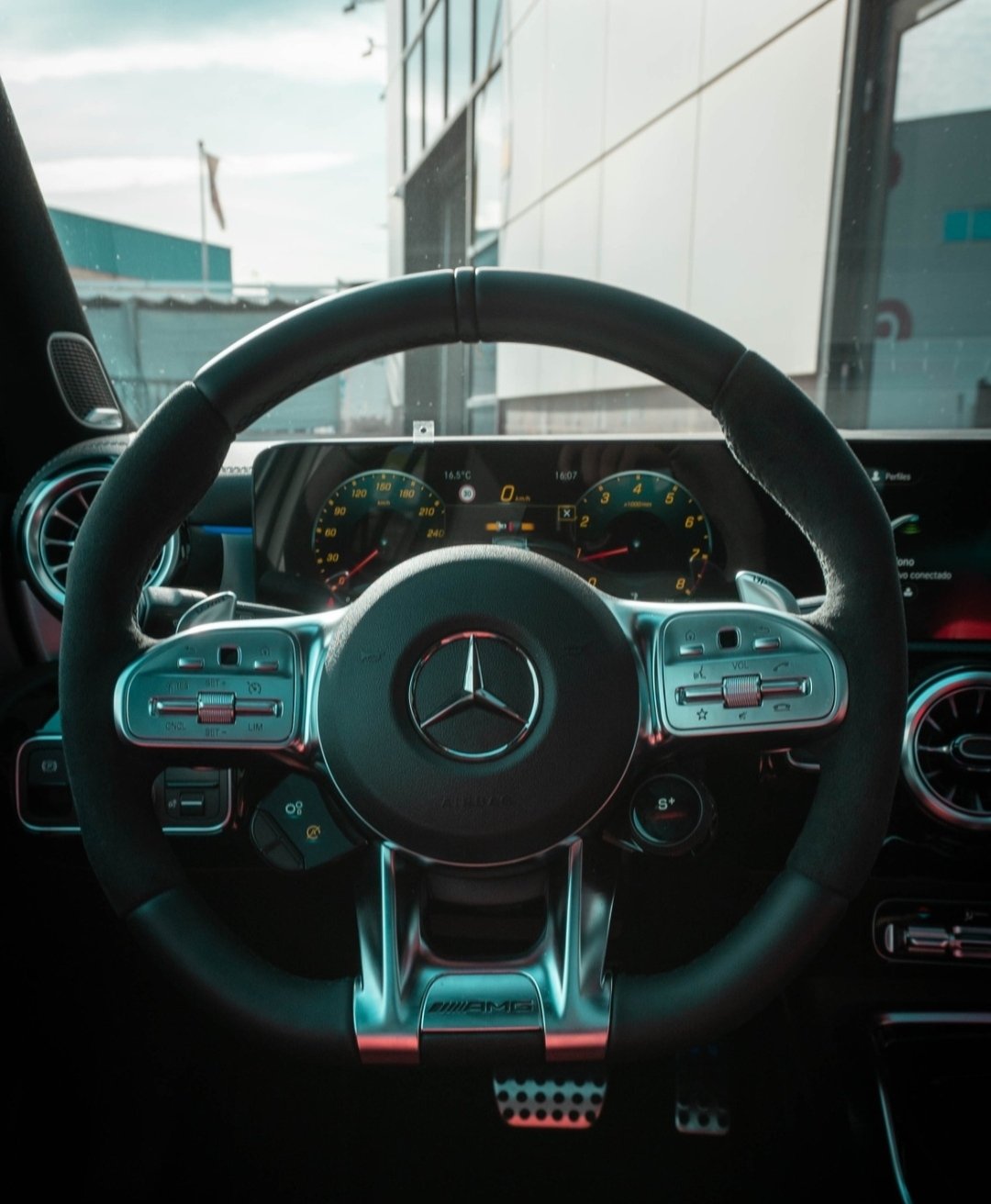 Mercedes-AMG A 45 S - imagen 9