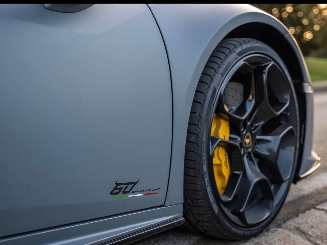 Lamborghini Huracán EVO Spyder 60 Aniversario - imagen 5