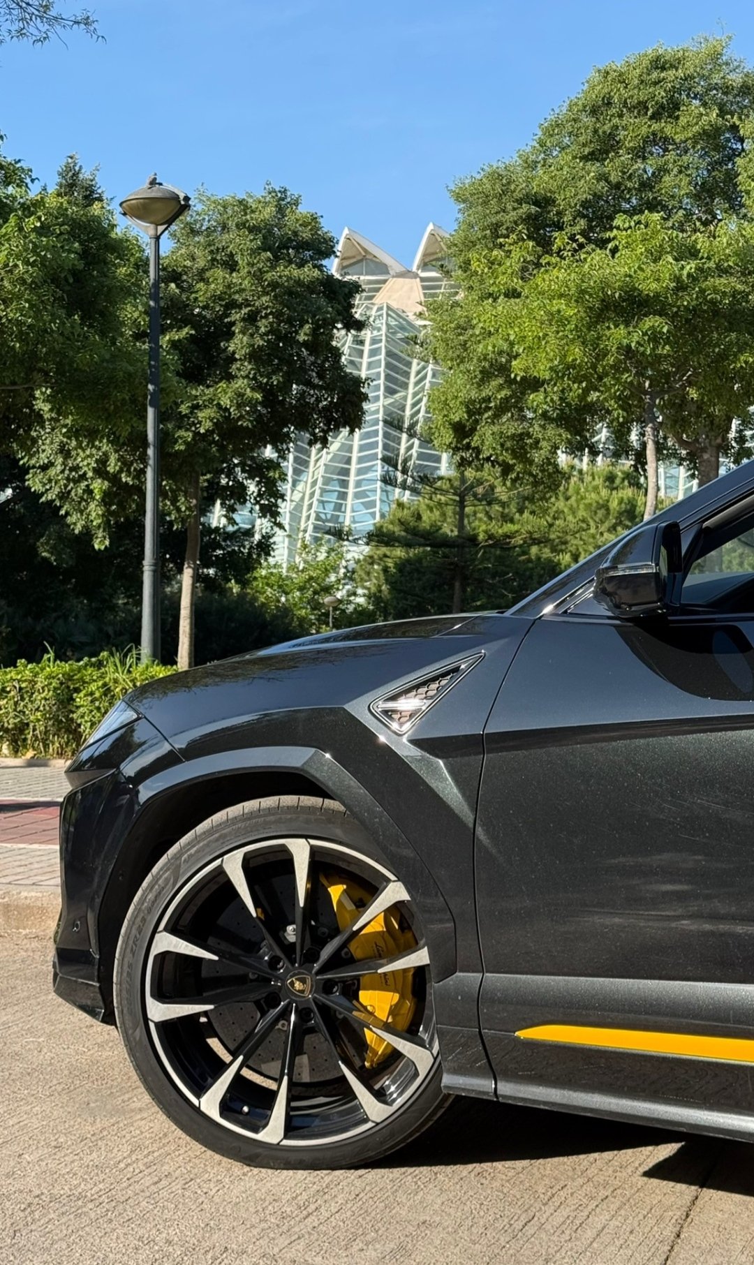 Lamborghini Urus Full Black - imagen 6