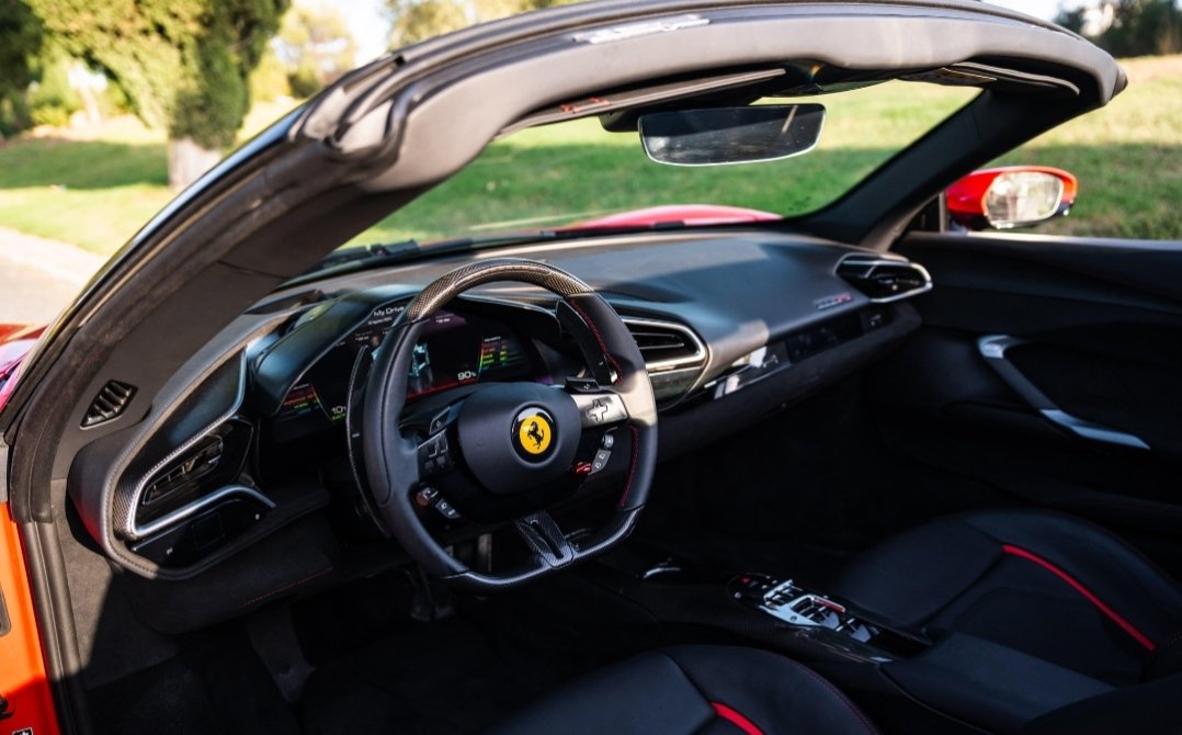 Ferrari 296 GTS - imagen 2