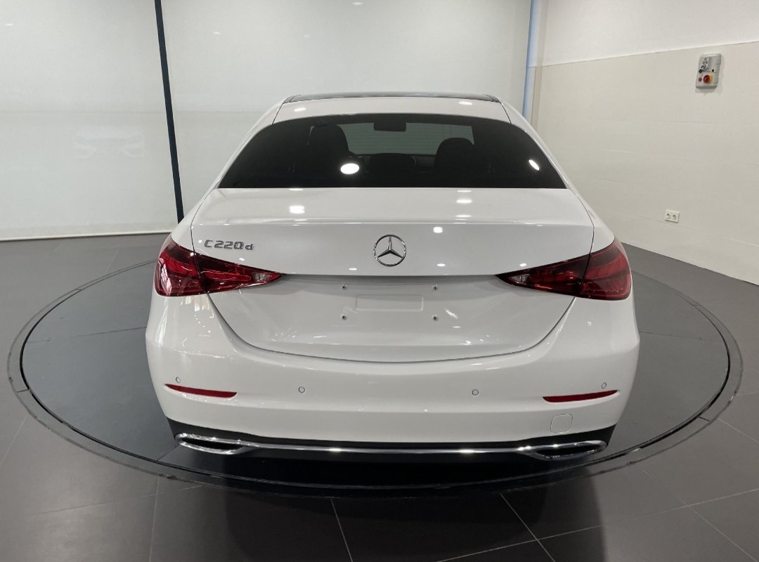Mercedes-Benz C220d - imagen 3
