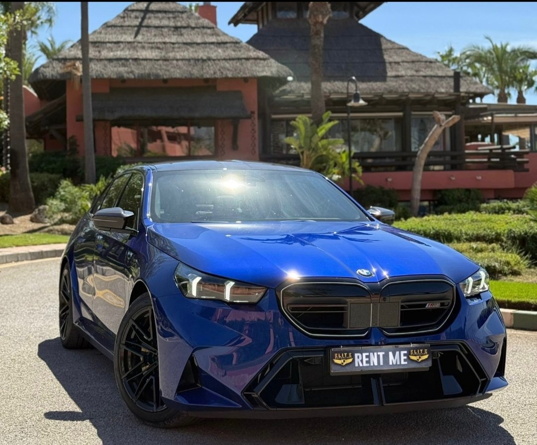 Alquiler BMW M5 Hybrid con NEGOCARS