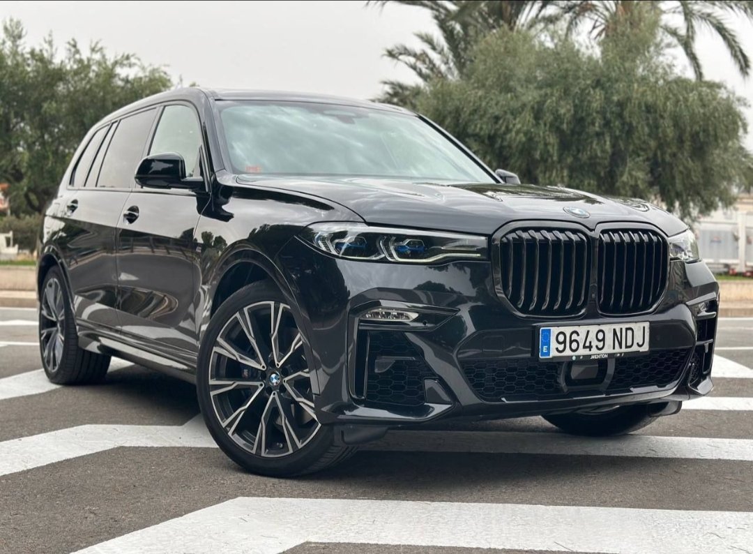 Alquiler BMW X7 M50i Shadow Edition con NEGOCARS