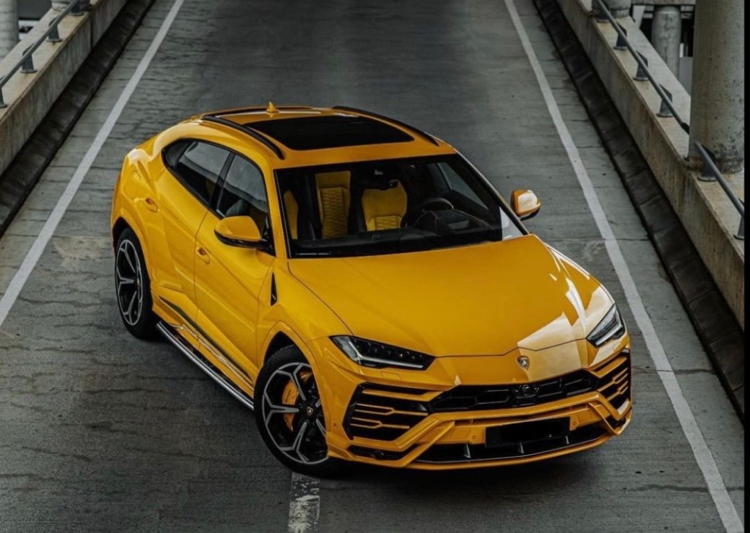 Alquiler Lamborghini Urus con NEGOCARS