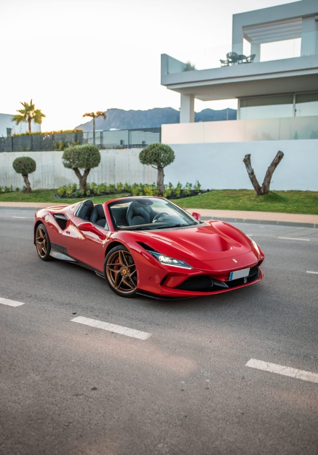 Alquiler Ferrari F8 Spider con NEGOCARS