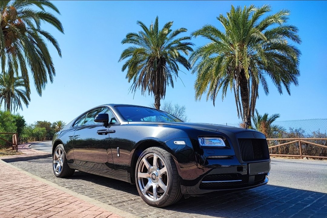 Alquiler Rolls-Royce Wraith V12 con NEGOCARS