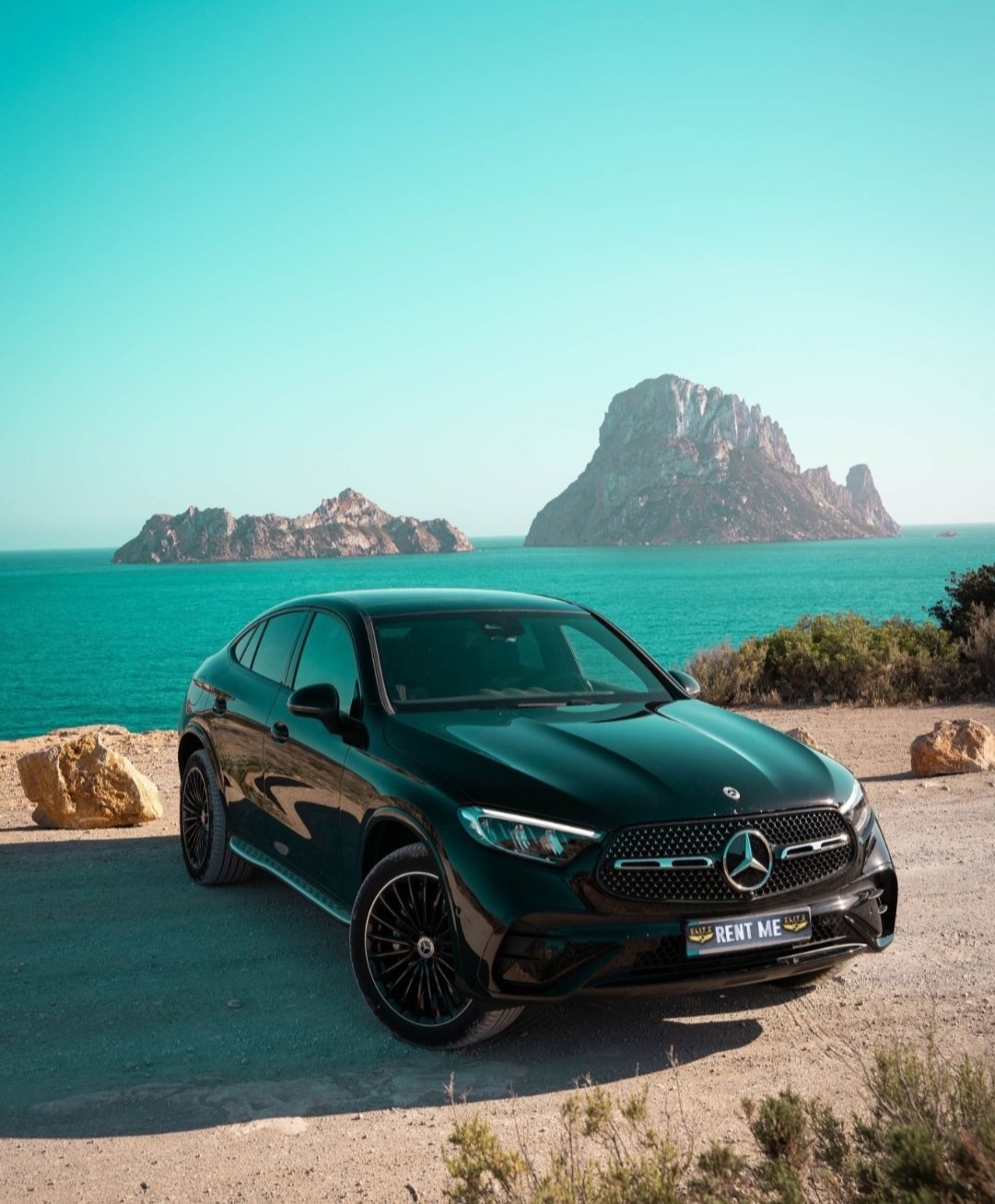 Alquiler Mercedes-Benz GLC 300 de Coupé Full Black con NEGOCARS