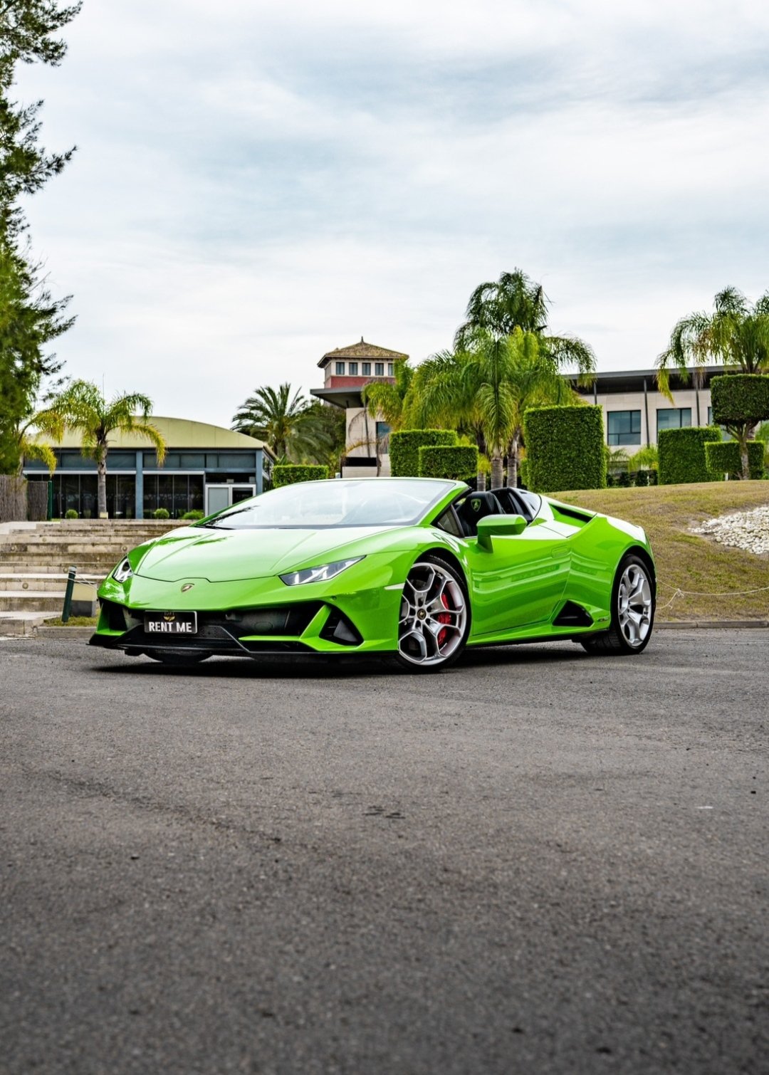 Alquiler Lamborghini Huracán EVO Spyder 2023 con NEGOCARS