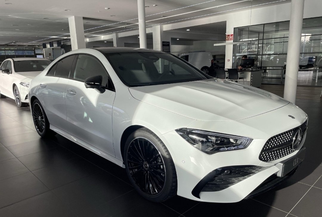 Alquiler Mercedes-Benz CLA 200 con NEGOCARS