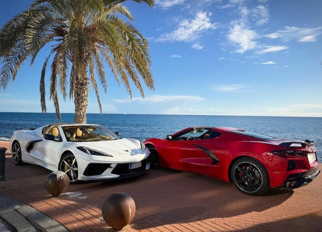 Alquiler Chevrolet Corvette Stingray C8 con NEGOCARS