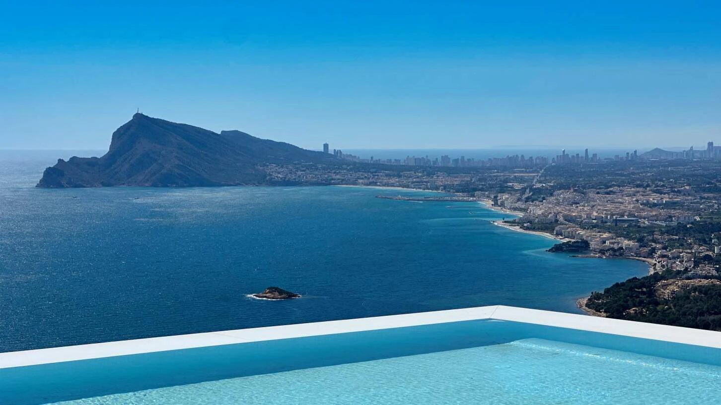 Villa moderna de lujo con vistas al mar en Sierra de Altea (Altea) · imagen 4