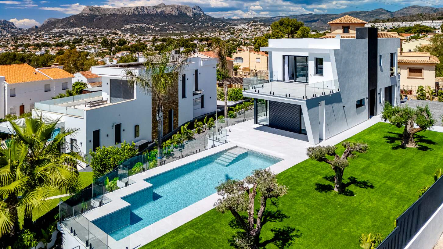 Villa moderna de lujo en Empedrola · imagen 2